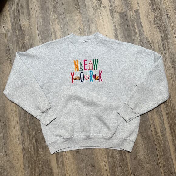 Fruit of the Loom Other - Vintage New York Sweatshirt Mens Large Embroidered Crewneck 90s